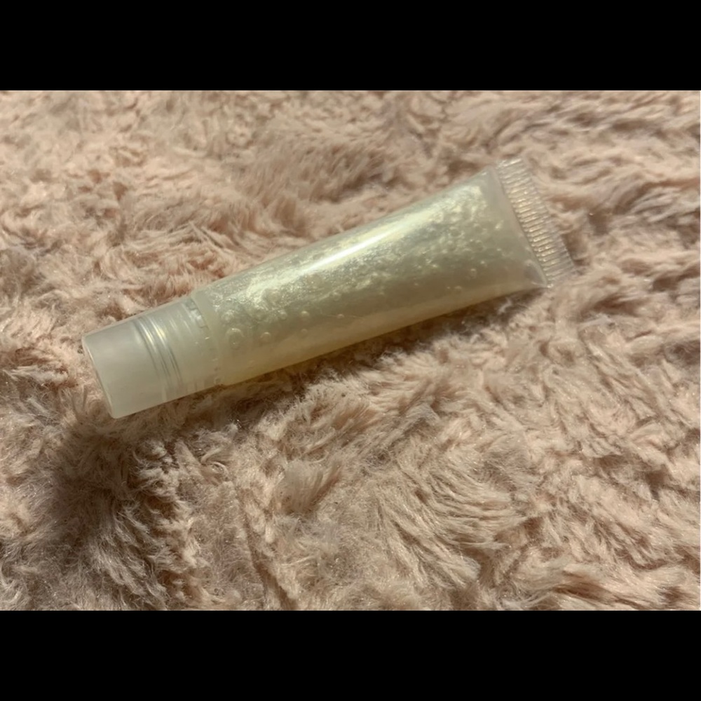 Lipgloss - Picture 2 of 4